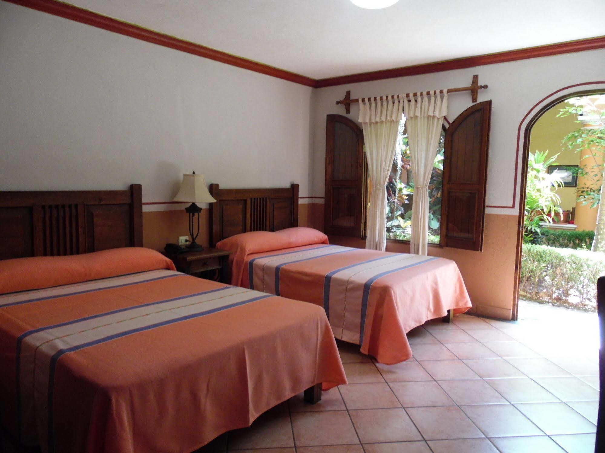 Hotel Posada San Jeronimo Coatepec  Exteriör bild