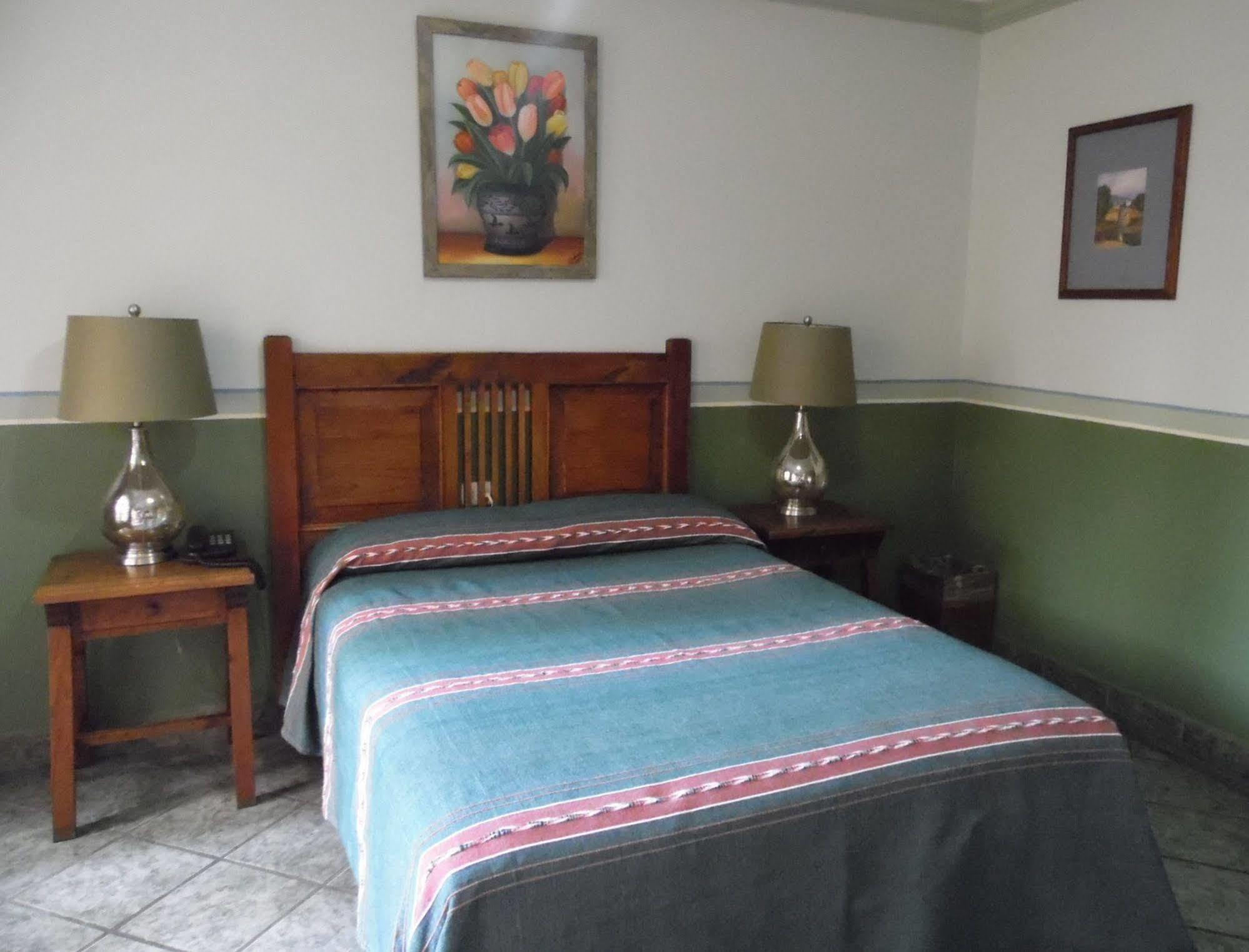 Hotel Posada San Jeronimo Coatepec  Exteriör bild