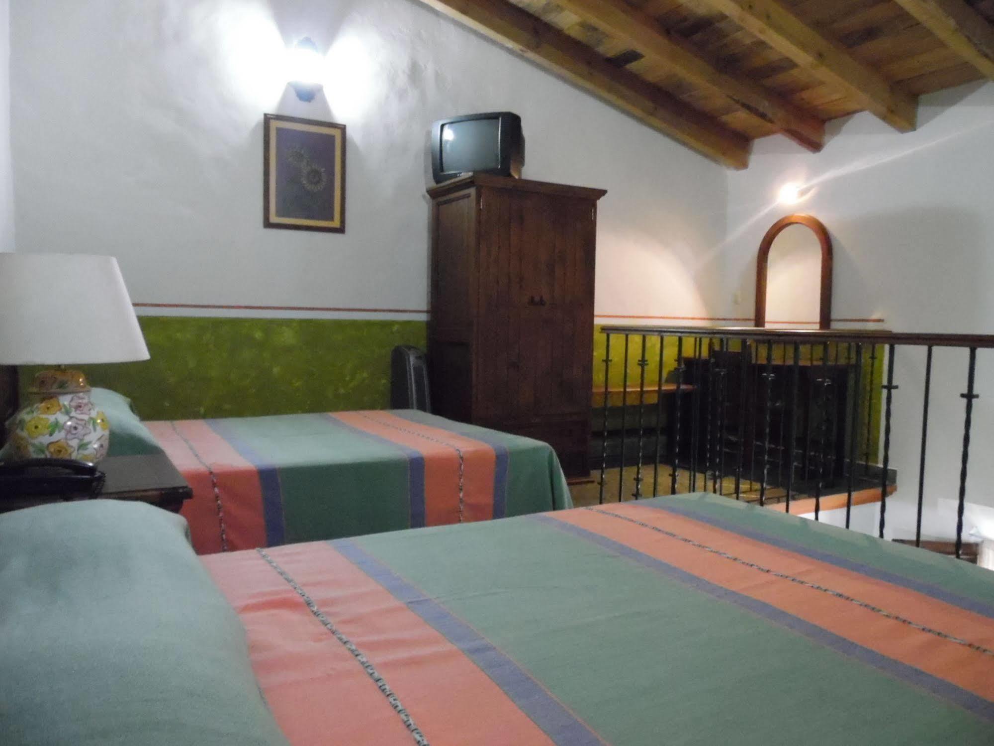 Hotel Posada San Jeronimo Coatepec  Exteriör bild